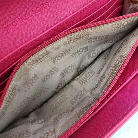 Michael Kors Women's Pink Wallet - Picture 7 of 8